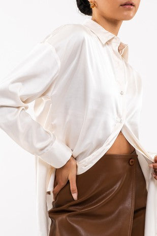 IVORY SATIN BUTTON TOP