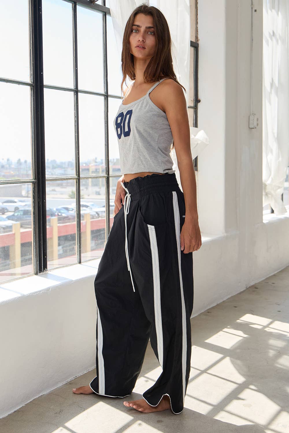 IP5540 Windbreaker Pants With Contrast Stripe: BLUE PURPLE/WHITE / S-M-L (2-2-2)