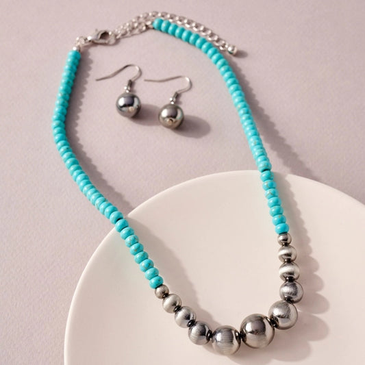 Metallic Pearl Necklace